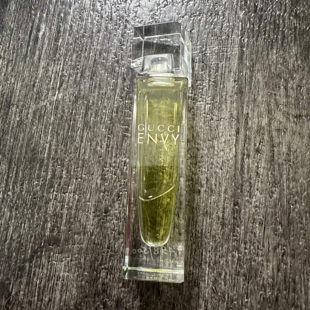 Gucci Envy Parfum Women 15ml Green Vintage Rare Discontinued Damaged Cap 498/500 - Picture 2 of 6